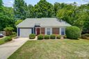 13702 Dealtry Lane sold home in Pineville, SC
