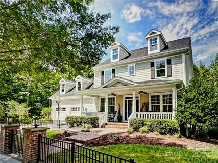 5233 Beacon Court
