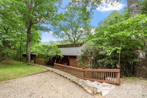 441 Winterstar Loop sold home in Mount Mitchell Lands, Burnsville, NC