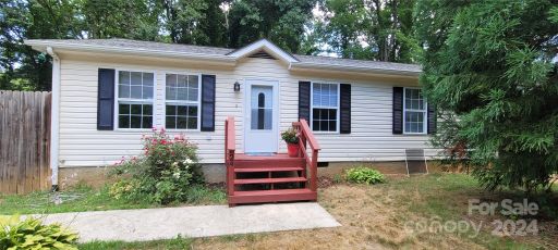 24 Iris Street sold home in Chedworth Hills, Asheville, NC
