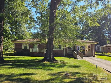 104 Azalea Road sold home in Sunny Hills, Lancaster, SC