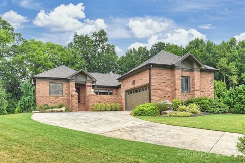 3568 Cedarfield Court sold home in Asheford Green, Concord, NC