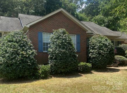 6003 Charlton Oaks Drive sold home in Charlton Oaks, Waxhaw, NC