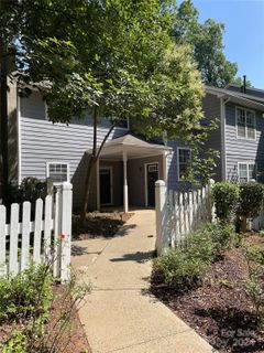 6008 Winged Elm Court sold home in Forest Ridge, Charlotte, NC