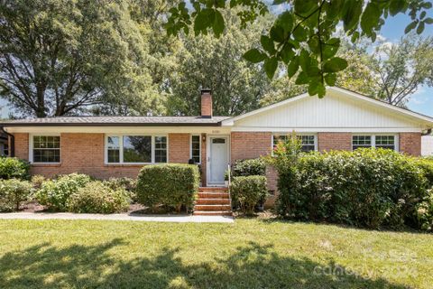 1820 Lansdale Drive
