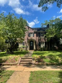 1556 Stanford Place