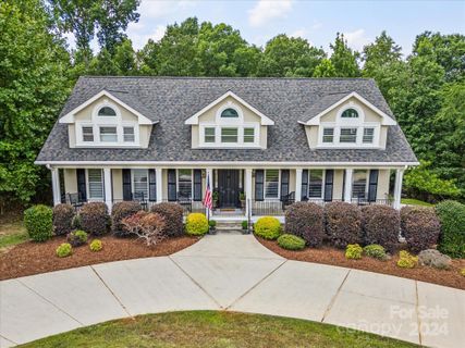 2049 Rocky Stream Road sold home in Liberty Hill, York, SC