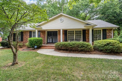 6529 Idlebrook Drive