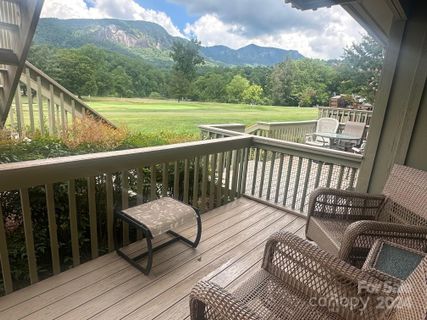 128 West Lake Drive 504