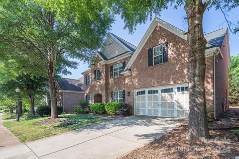 10408 Paxton Run Road sold home in Ardrey Chase, Charlotte, NC