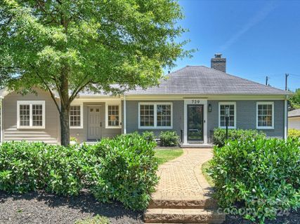 729 Poindexter Drive