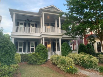 22015 Lady Glencirn Court