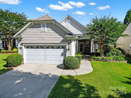 41087 Calla Lily Street