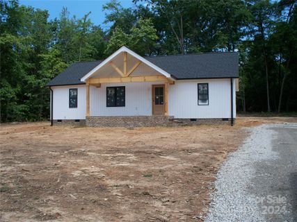 5372 Crouse Road sold home in Crouse Farms, Crouse, NC