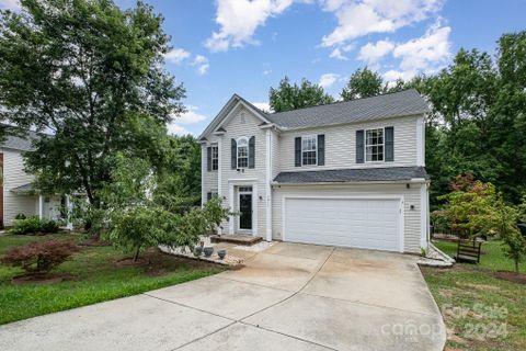 1914 Killarney Place sold home in Fairfield, Charlotte, NC