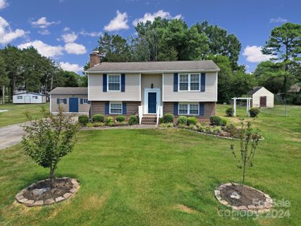 12208 Mapleton Road