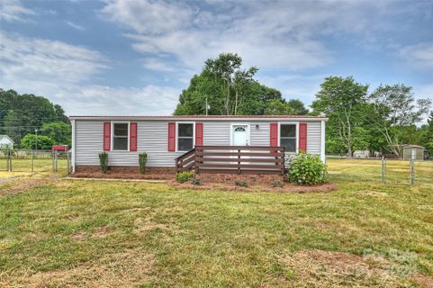 8304 Appleseed Court sold home in Applewood, Huntersville, NC