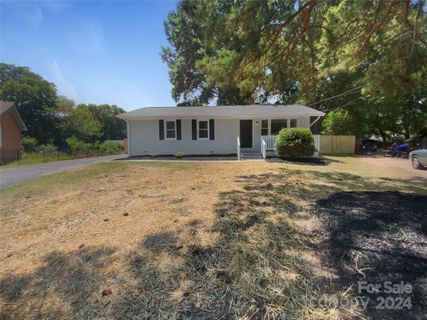 509 Cardinal Court sold home in Lakeside Park, Davidson, NC
