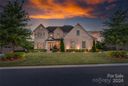 1099 Estates Avenue sold home in Fort Mill, SC