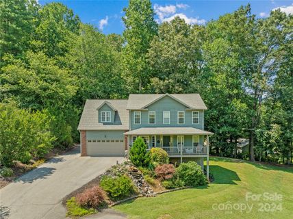 21 Good Day Court sold home in Welcome Meadow, Candler, NC