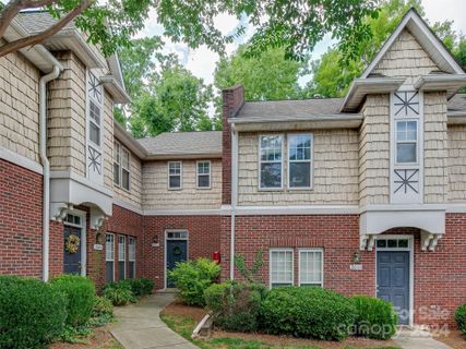 3006 Uxbridge Woods Court