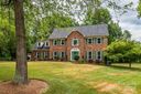 8423 Camelot Drive sold home in Harrisburg, SC
