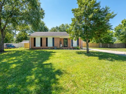 6104 Stoneyridge Drive 26