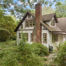 108 Lakewood Drive