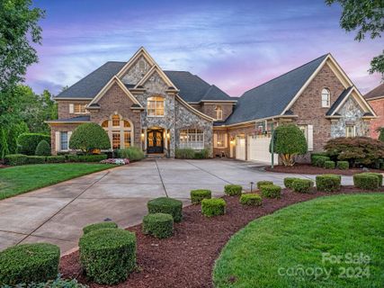 1407 Venetian Way Drive