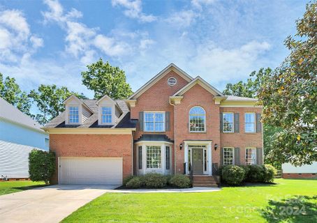 12416 Sylvan Oak Way