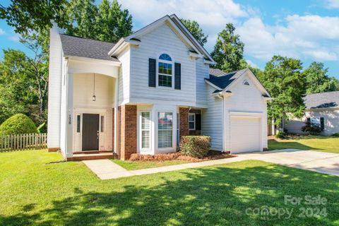 7038 Daerwood Place