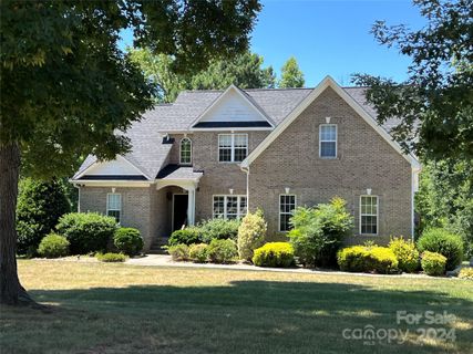 391 Autumnlight Drive sold home in Cameron Glen Phase 2, Salisbury, NC