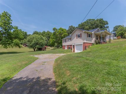 280 Mingus Street sold home in Greene Hills, Canton, NC