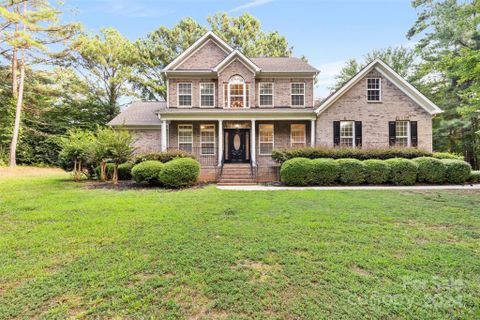 2012 Chameleon Road sold home in Mariners Bluff, York, SC
