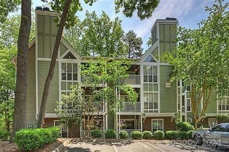 2510 Cranbrook Lane 8