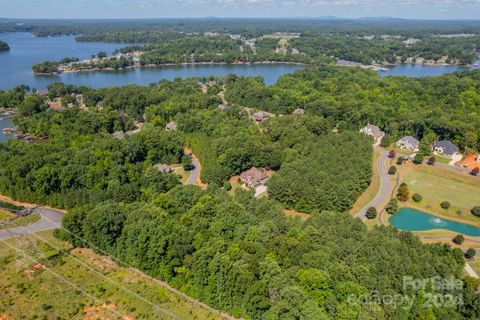 3004 Ashwood Park Drive