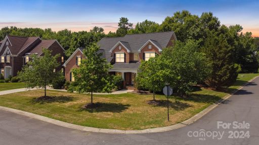 500 Castlestone Lane sold home in Blackstone, Matthews, NC