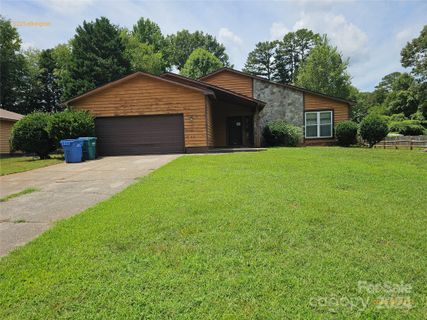 6235 Elkington Lane