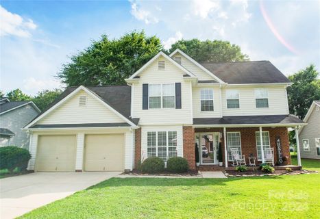 3120 Leicester Drive sold home in Buckingham, Matthews, NC
