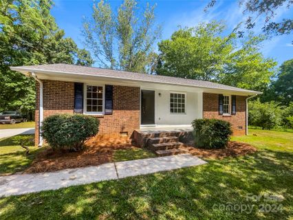 2361 Doc Holiday Circle sold home in Gills Creek, Lancaster, SC