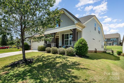 121 Blossom Ridge Drive