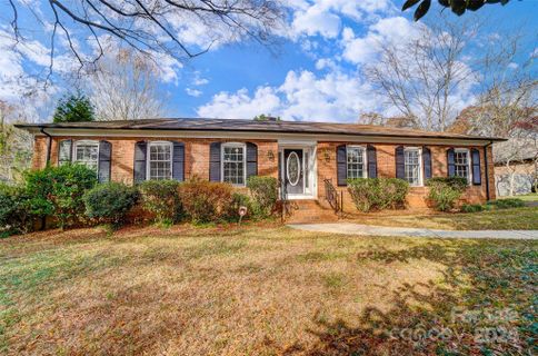 318 Lansdowne Road