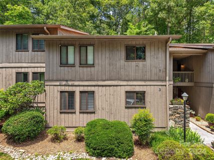 51 Lake Drive N-3 sold home in Laurel Park Villas, Laurel Park, NC