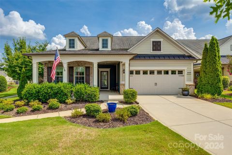 941 Sunrise Lane