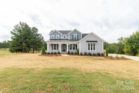 Previously sold for $678,000