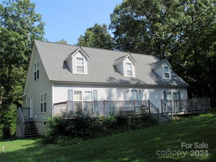 8113 Pine Oak Road sold home in Old Hickory, Waxhaw, NC