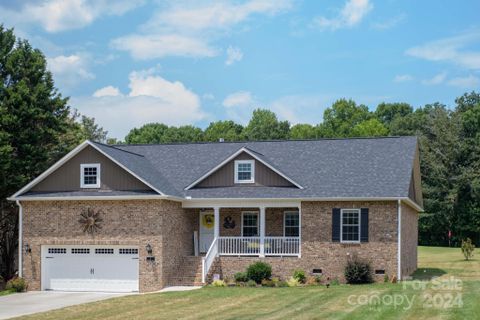 4 Morningside Drive sold home in Granada Farms, Granite Falls, NC