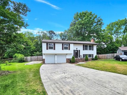 11346 Smoke Tree Lane