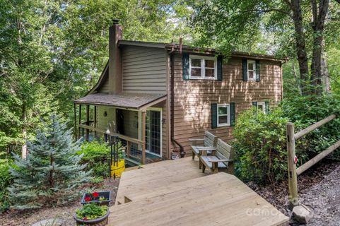 484 Wendy Way sold home in Highland Terrace, Clyde, NC