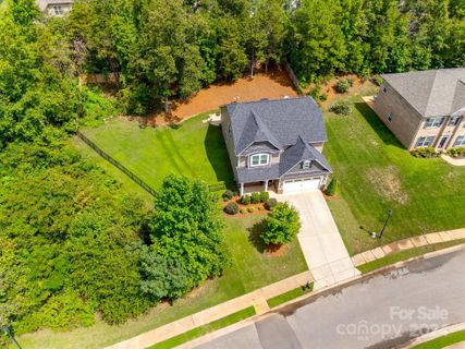 1713 Williamsburg Drive